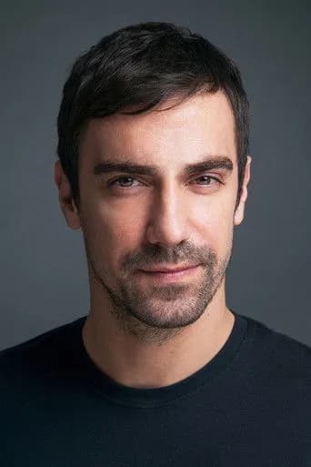 İbrahim Çelikkol — Türk dizi oyuncusu fotoğrafı