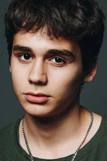İlber Uygar Kaboğlu as Erim Argun in Forbidden Fruit