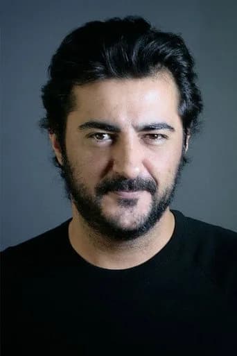 Celil Nalçakan as Dilaver in Sila