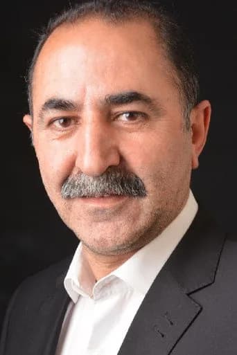 Cenan Çamyurdu — Turkish TV actor photo