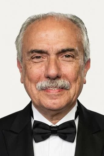 Hakan Altıner — Türk dizi oyuncusu fotoğrafı