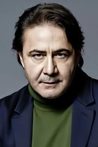 صورة الممثل التركي Hakan Meriçliler
