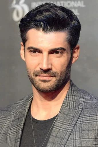 صورة الممثل التركي İsmail Filiz