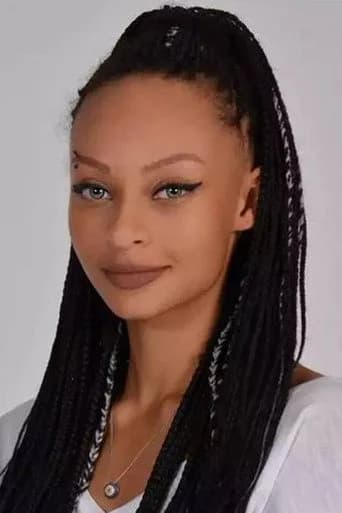 Jennifer Boyner بدور Toprak في سيهيرلي أننم