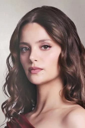 Leyla Tanlar — Turkish TV actor photo