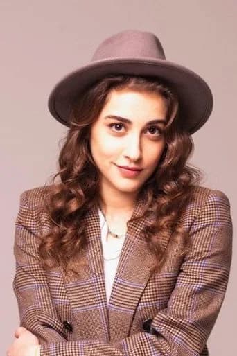 Nil Sude Albayrak — Turkish TV actor photo