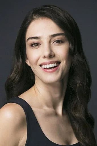 صورة الممثل التركي Özge Gürel