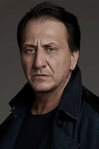 Özgür Ozan — Turkish TV actor photo