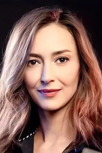 Özlem Çınar as Mihrimah in Hürrem Sultan
