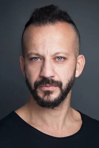 Rıza Kocaoğlu — Türk dizi oyuncusu fotoğrafı