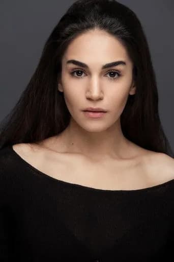 Sahra Şaş — Turkish TV actor photo