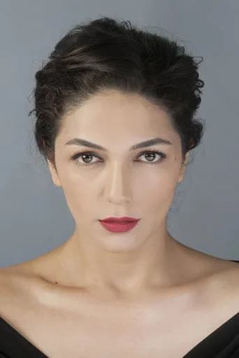 Şebnem Hassanisoughi as Sebnem in Wild heart