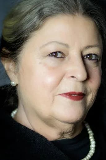 Sema Çeyrekbaşı — Türk dizi oyuncusu fotoğrafı