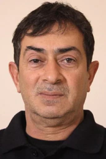 Turan Özdemir بدور Hasan Paşa في بيس يديلي
