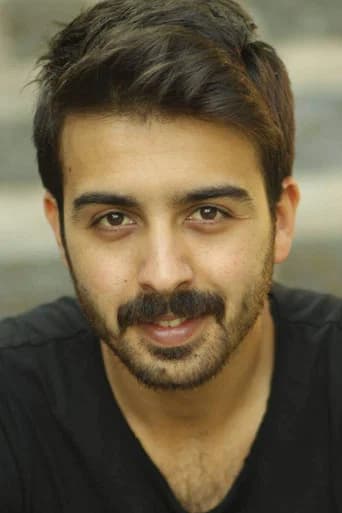 Ali Akdal بدور Hüseyin في حصة الأخ