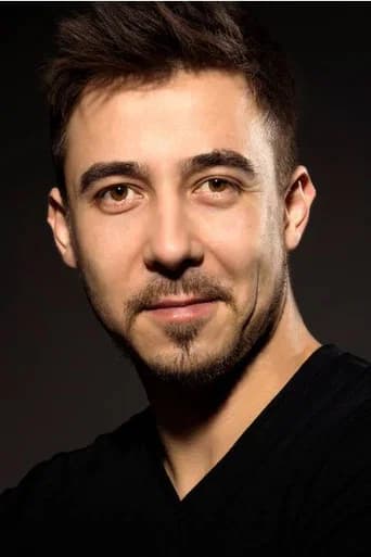 Cemil Büyükdöğerli بدور Fuat في ديب