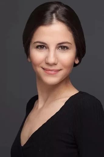 Derya Beşerler as Seda in Kuzgun
