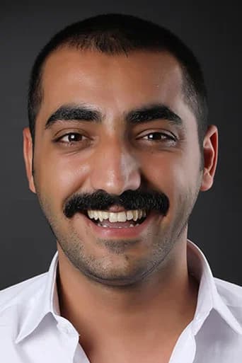 Kenan Doğan Ciniviz بدور Garip في صفر واحد