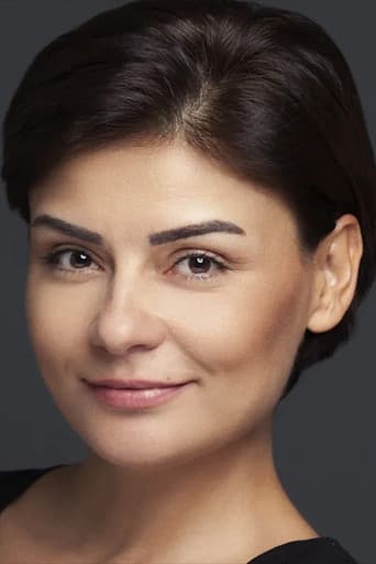 Berna Eker as Gardiyan Berna in The Yard