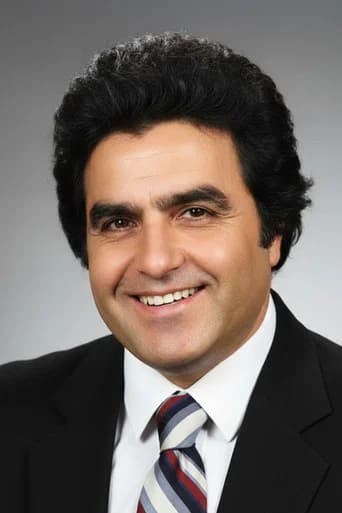 Necdet Kökeş بدور Yandım Çavuş في شابان أسكرده