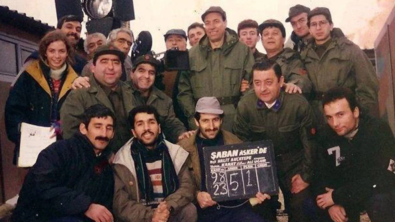 Şaban Askerde Türk dizisinden sahne