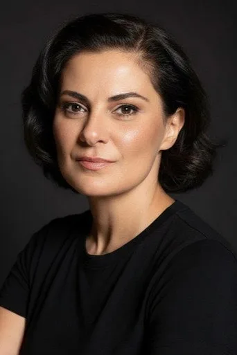 Aslı Altaylar, Akasya Durağı dizisinde Gülbin Kaya rolünde