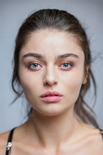 Ayça Ayşin Turan, Karagül dizisinde Ada Şamverdi rolünde