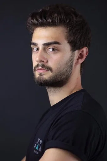 Bilal Yiğit Koçak, Kardeşlerim dizisinde Ömer Eren rolünde