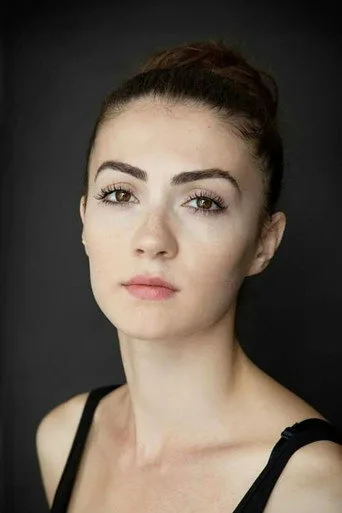 Burcu Özberk, Prens dizisinde Prenses Vivian rolünde