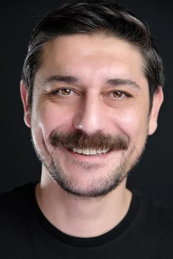 Cemal Gönen, Sultan dizisinde Müderris Kamil rolünde