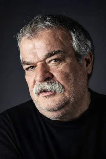 Cengiz Sezici, Çalıkuşu dizisinde Burhanettin Bey rolünde