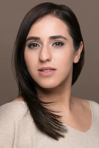 Ceren Taşçı, Çarpıntı dizisinde Emel rolünde