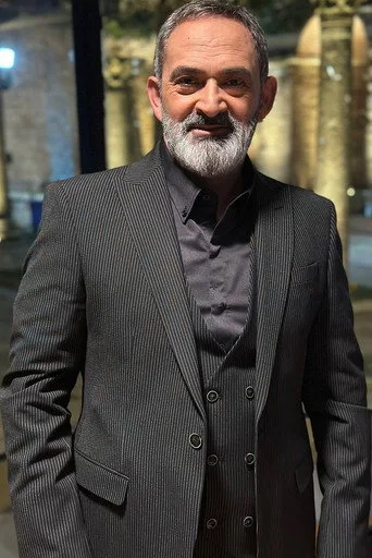 Dursun Ali Erzincanli, Sultan dizisinde Molla Gürani rolünde