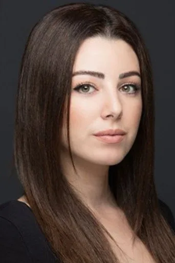 Ecem Çalık, Aramızda Kalsın dizisinde Ceylan Celepoğlu rolünde
