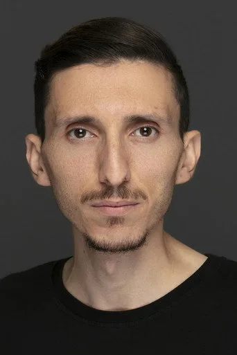 Emrullah Çakay, Hamlet dizisinde Nuh rolünde