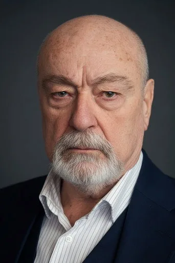 Engin Şenkan — Türk dizi oyuncusu fotoğrafı