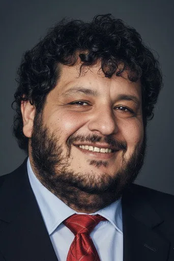 Erdal Tosun — Türk dizi oyuncusu fotoğrafı