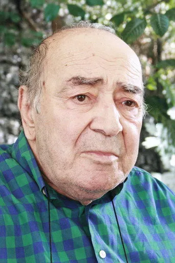 Erol Günaydın — Türk dizi oyuncusu fotoğrafı