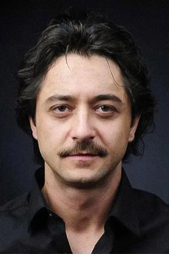 Gökçe Özyol, Yahşi Cazibe dizisinde Barış Apaydın rolünde