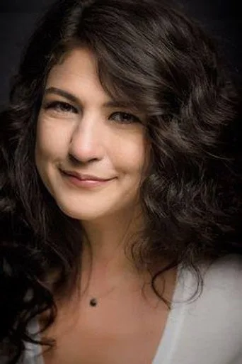 Gülçin Hatıhan, Hercai dizisinde Handan Şadoğlu rolünde