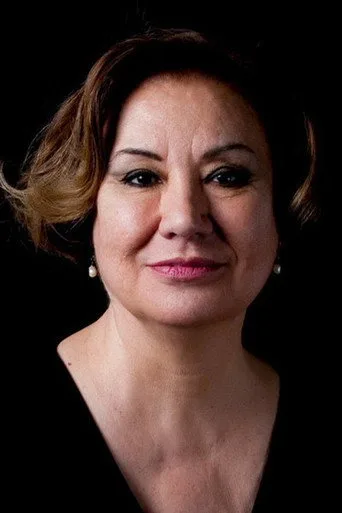 Gülsen Tuncer, Aşk-ı Memnu dizisinde Arsen Ziyagil rolünde