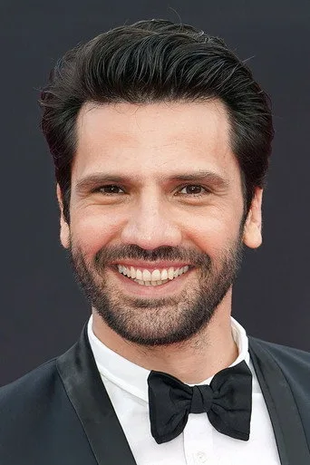 Kaan Urgancıoğlu, Aşk 101 dizisinde Kemal rolünde