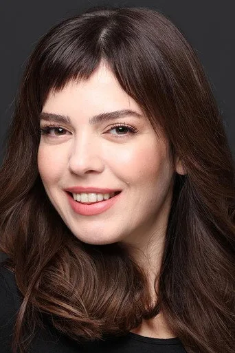 Merve Akaydın, Şefkat Tepe dizisinde Uzman Çavuş Aslı (Eslim) rolünde