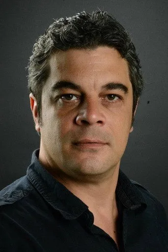 Murat Prosçiler, Aynalı Tahir dizisinde Tahir (voice) rolünde