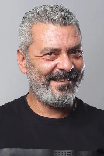 Necmi Yapıcı — Türk dizi oyuncusu fotoğrafı