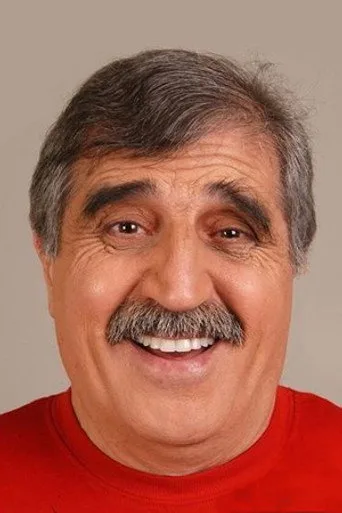 Nedim Doğan, Mahallenin Muhtarları dizisinde Manav Ethem rolünde