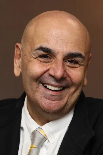 Nedim Saban, İkinci Bahar dizisinde Medet Resuloğlu rolünde