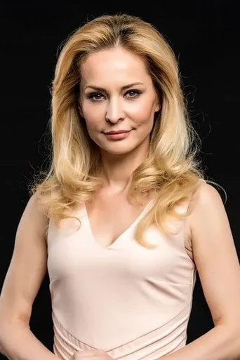 Neşe Baykent, Kara Sevda dizisinde Vildan Sezin rolünde