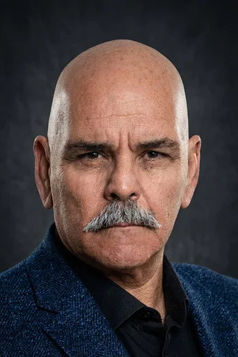 Rasim Öztekin, Geniş Aile dizisinde Kuddusi Kirişçi rolünde
