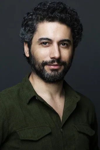 Saim Güveloğlu, Benim Adım Melek dizisinde Mithat Karadağ rolünde